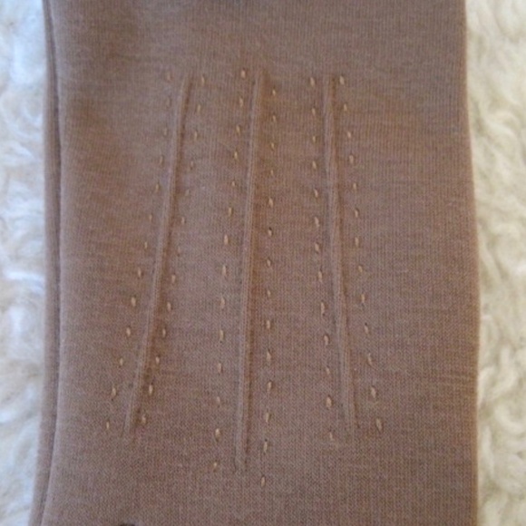 Anne Klein Knit Gloves - Picture 3 of 8
